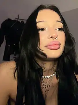 Chatroom XXX en direct de madelinexx