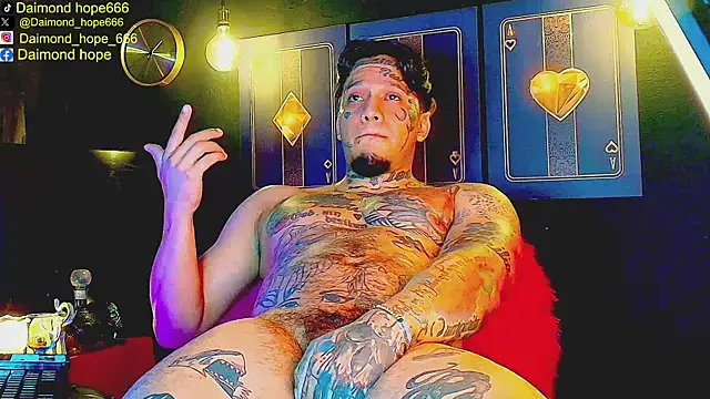 daimond_hope666 Adlı Modelin Canlı XXX Sohbeti