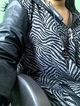 Chat XXX en directo de Ananya_34