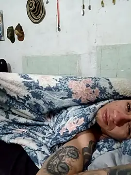 Astrape's Live XXX Chat