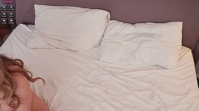 PlayUsSoftly's Live XXX Chat