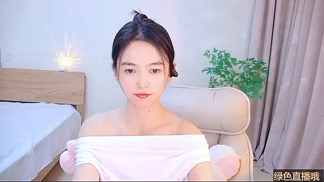 دردشة Coco-Sweetie الجنسية المباشرة