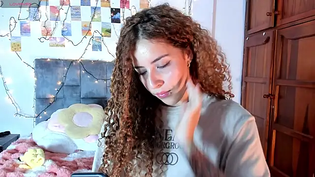 Isangel_'s Live XXX Chat