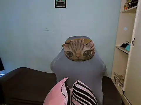 YourNikkieXxx's Webcam Show