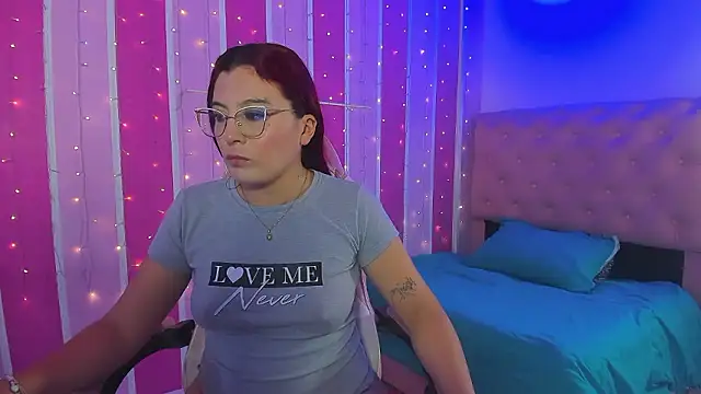 دردشة allison_mc الجنسية المباشرة