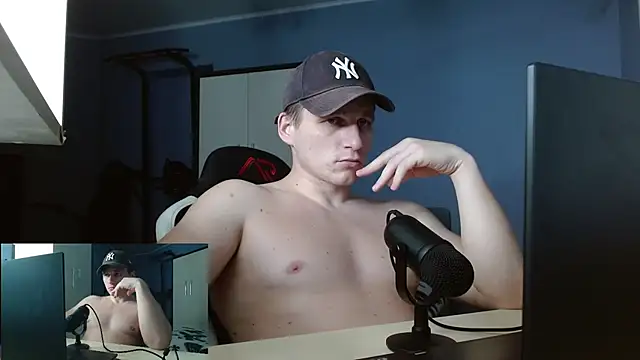 Poliglotjoe1's Live XXX Chat