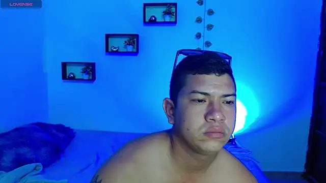 MaxSteel155's Webcam Show