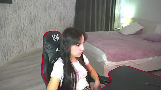 DoriSchech's Live XXX Chat