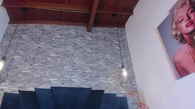 Emily_Brown18's Live XXX Chat