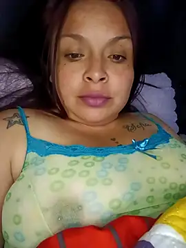 EntoncesIrene's Live XXX Chat