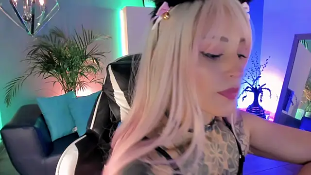 Megan_inked's Live XXX Chat