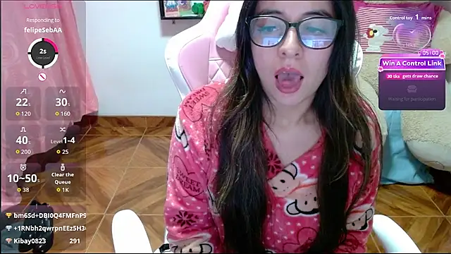 Czat XXX na żywo – Maggie_Fox3