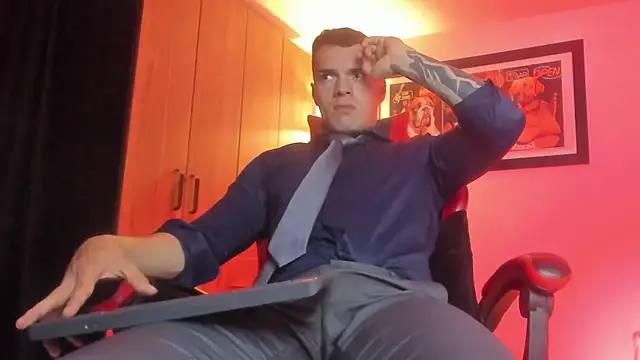 ALPHA_DOMINUS_'s Live XXX Chat