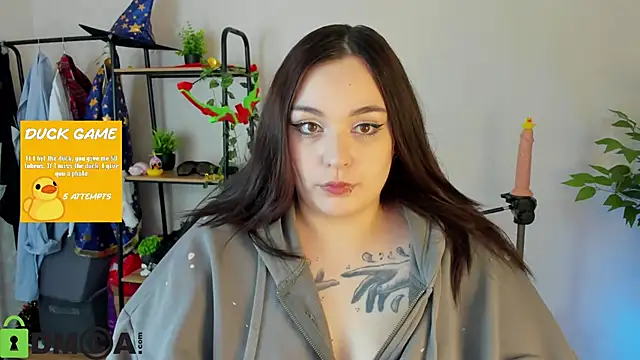 Mia_R0ss élő XXX-chatje