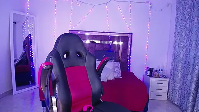 alejandrafitt: απευθείας συνομιλία ΧΧΧ