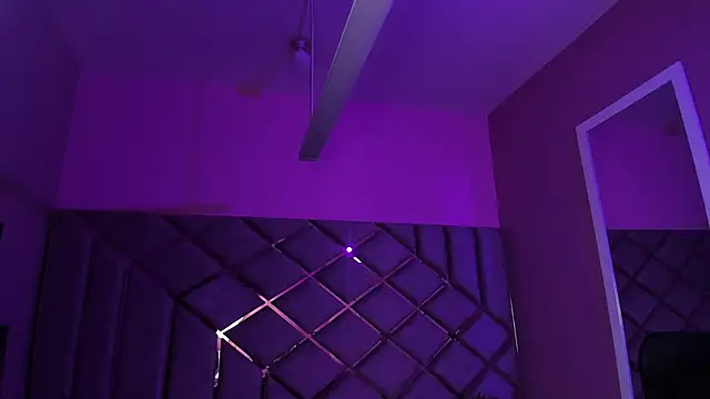 Czat XXX na żywo – Poly_Sasha_