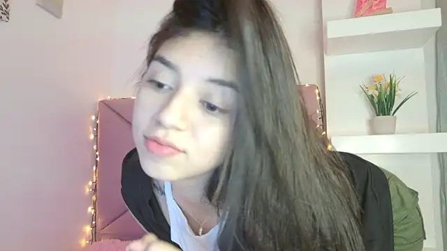 eva_sin18: απευθείας συνομιλία ΧΧΧ