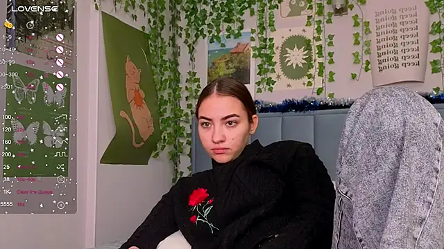 Fit_Brunette_ Webcam Show