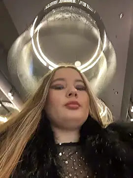 VineraSweet: απευθείας συνομιλία ΧΧΧ