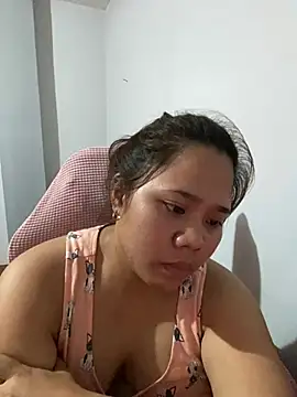 _BellaHotty_: απευθείας συνομιλία ΧΧΧ