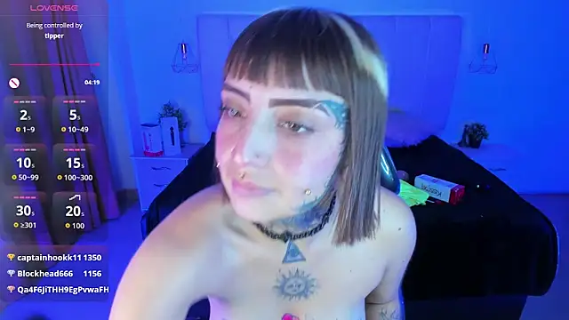 Gyal_8_: απευθείας συνομιλία ΧΧΧ