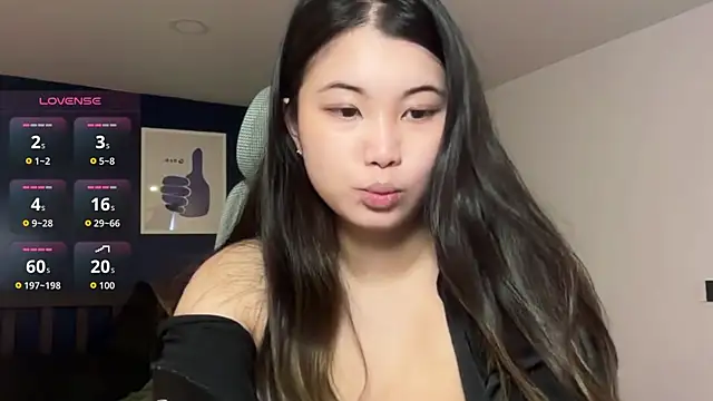 KikiTherapy: απευθείας συνομιλία ΧΧΧ