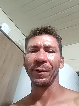 RobertoLuiz84's Live XXX Chat