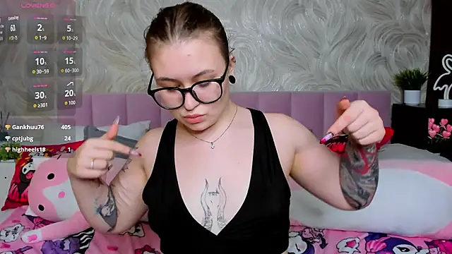 MilanaXHoney's Live XXX Chat