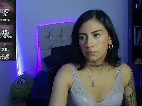 Charlotte_gs_1: απευθείας συνομιλία ΧΧΧ