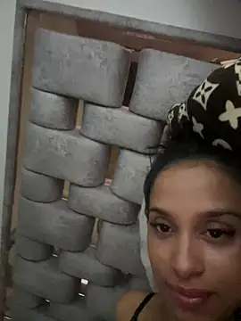 SpinningDomestic: απευθείας συνομιλία ΧΧΧ