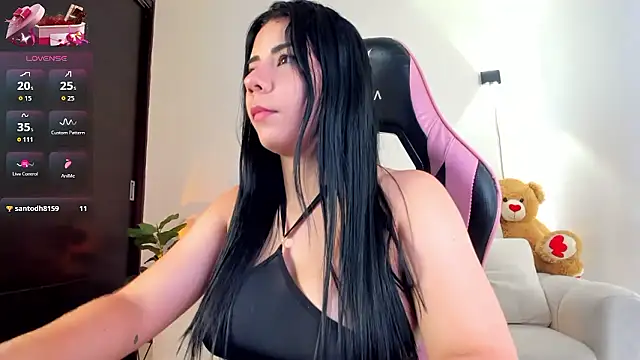 eval_lee18's Webcam Show