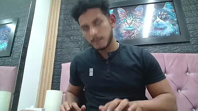 Chris_Dick23's Webcam Show