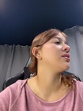 jenn_fit Adlı Modelin Canlı XXX Sohbeti