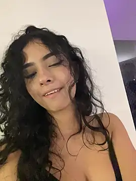 RosseMelody's Live XXX Chat