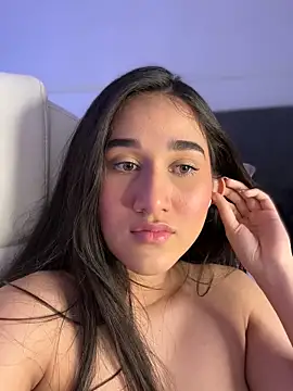 julieta_jhonss' Live XXX Chat