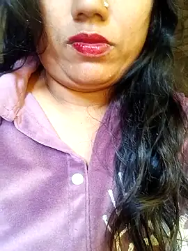 Webkamerová show Desi_Biwi