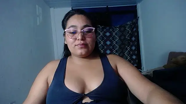 sirena_15 Chat XXX in diretta