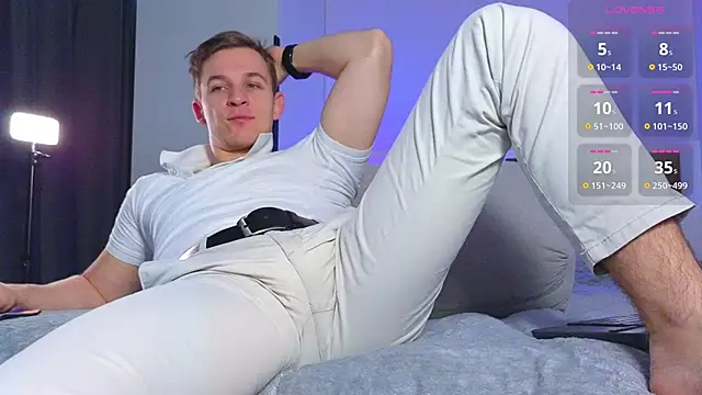 S3Xyes' Live XXX Chat