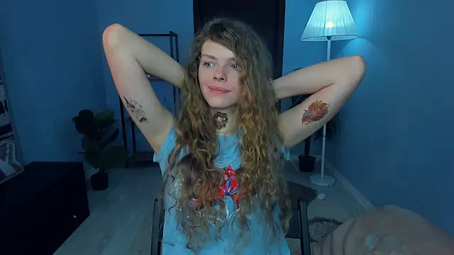 RayaNenlia: απευθείας συνομιλία ΧΧΧ