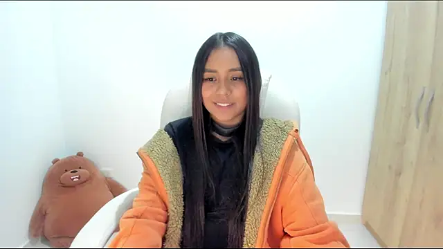 Ciara8's Webcam Show