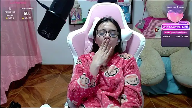 Maggie_Fox3's Live XXX Chat