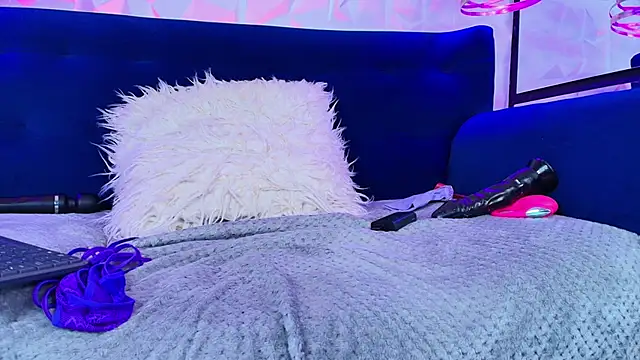 Czat XXX na żywo – sarah_banks1