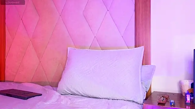 ArturoCardona_'s Live XXX Chat