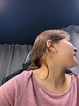 jenn_fit élő XXX-chatje