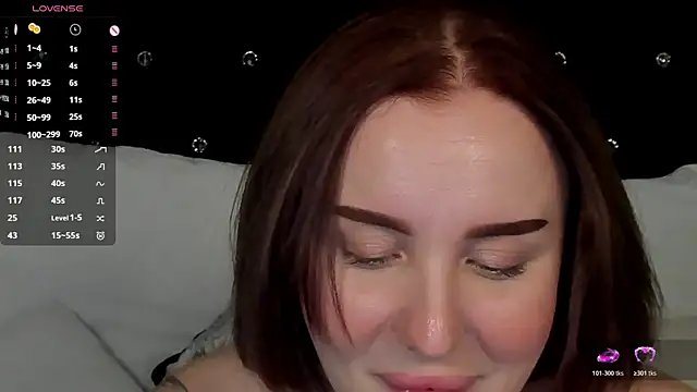 LianaFord's Live XXX Chat