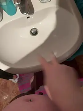 sissyboy-666-'s Webcam Show