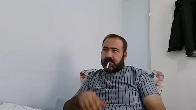 big_snakee's Live XXX Chat