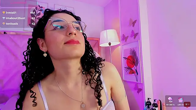 XXX chat uživo modela DemiJones_