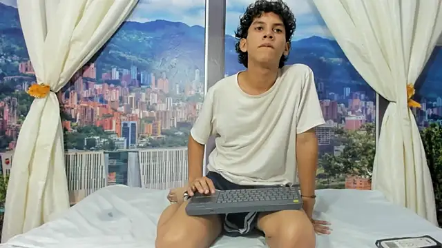 jhonaEstrada's Webcam Show