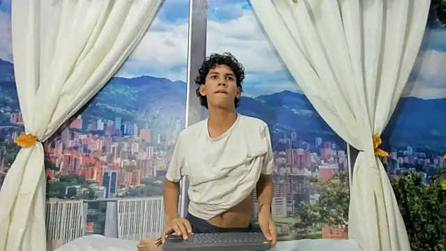 jhonaEstrada 라이브 XXX 채팅